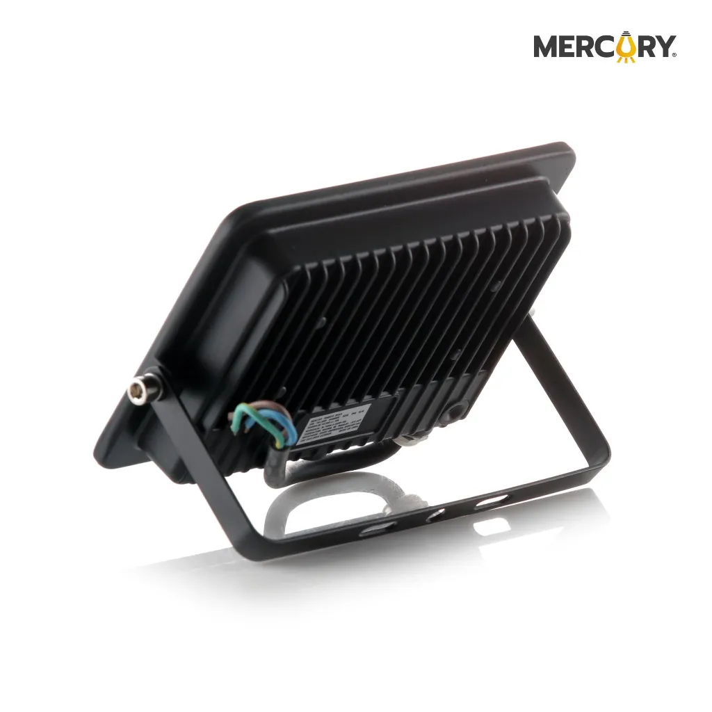 IRL28_REFLECTOR_LED_TIPO_TABLETA_30W_6500K_3.webp