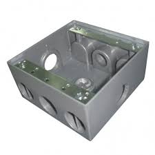 [EMT32] Caja 4x4 3 Salidas RETIE 3/4" - Mercury Promax EMT32