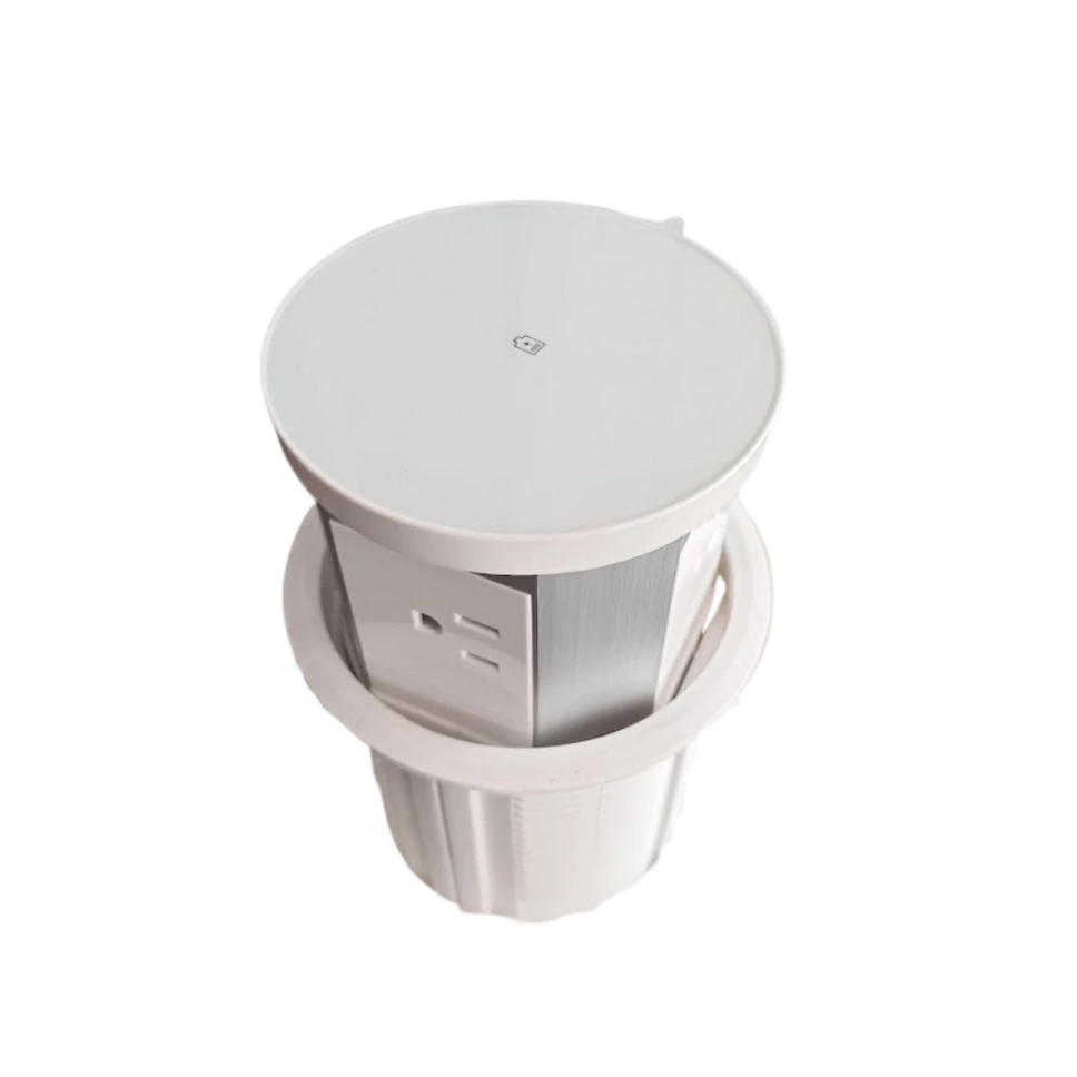 [MT-MTE3/USB/CB] Multitoma Electrico Triple + USB 1 Usbc Miletto Mt-mte3/usb/cb