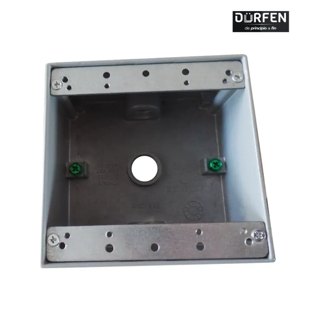 [ZFR265] Caja 4X4 3 Salidas 1/2" - Zafiro ZFR265